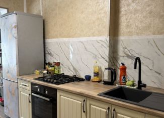 Сдаю в аренду 2-ком. квартиру, 60 м2, Краснодар, улица имени В.Н. Мачуги, 80/3, микрорайон Гидрострой