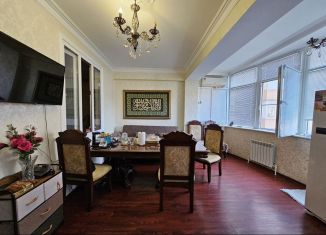 Сдаю 2-комнатную квартиру, 70 м2, Махачкала, 2-й Гапцахский тупик, 3