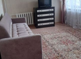 Сдается в аренду двухкомнатная квартира, 54 м2, Йошкар-Ола, Первомайская улица, 182