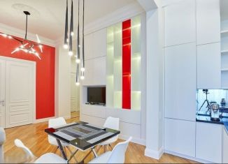 Сдаю в аренду 2-ком. квартиру, 70 м2, Москва, улица Большие Каменщики, 6с1, ЦАО