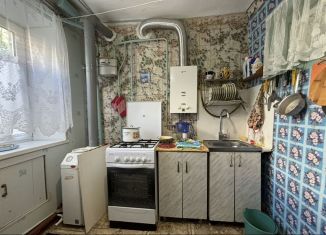 3-комнатная квартира на продажу, 51 м2, Таганрог, улица Лизы Чайкиной, 57