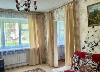 Продается двухкомнатная квартира, 43.8 м2, Данков, улица Ленина, 5с1