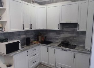 Продаю 1-ком. квартиру, 36 м2, Ставрополь, улица Тухачевского, 27/4