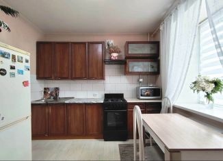 Трехкомнатная квартира на продажу, 65.7 м2, село Лузино, Зелёная улица, 10