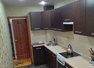 Сдам трехкомнатную квартиру, 56 м2, Тольятти, улица Лизы Чайкиной, 71