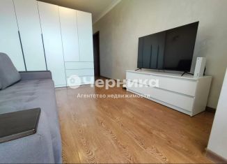 Продам 1-ком. квартиру, 48 м2, Пятигорск, Кипарисовая улица, 2к1