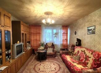 Продается 3-комнатная квартира, 61 м2, Алексин, Дубравная улица, 25к1