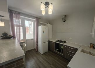 Продаю 1-комнатную квартиру, 42 м2, Ставрополь, улица Тухачевского, 26/7