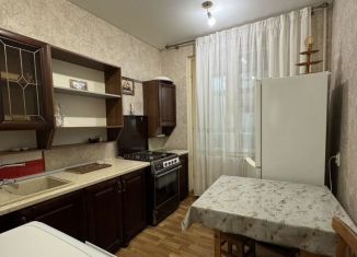 Продается 3-ком. квартира, 74 м2, Махачкала, улица Абдулхамида Юсупова, 42А