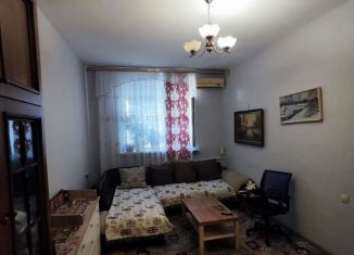 Продаю 2-ком. квартиру, 51.8 м2, Ростов-на-Дону, улица Жмайлова, 27