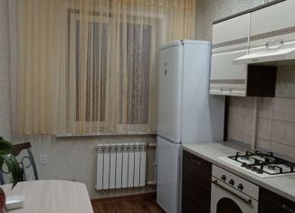Двухкомнатная квартира в аренду, 56 м2, Астрахань, Магистральная улица, 36, Трусовский район