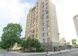 Продам 1-ком. квартиру, 42 м2, Курск, Дружининская улица, 35