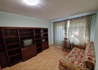 Сдача в аренду 1-комнатной квартиры, 38 м2, Москва, Нежинская улица, 13к1