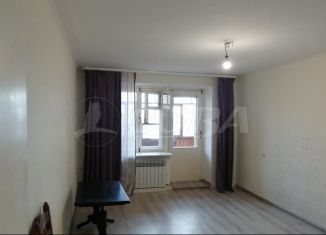 Продается трехкомнатная квартира, 60 м2, Тюмень, улица Московский Тракт, 173