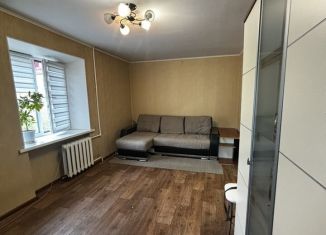 Сдам 1-ком. квартиру, 35 м2, Омская область, проспект Карла Маркса, 81