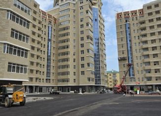 Продажа 3-ком. квартиры, 100 м2, Грозный, улица Хамзата У. Орзамиева, 27