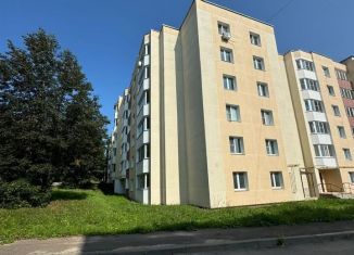 Однокомнатная квартира на продажу, 56 м2, Высоковск, улица Ленина, 4