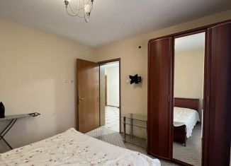 Сдается двухкомнатная квартира, 67 м2, Сочи, Абрикосовая улица, 17А