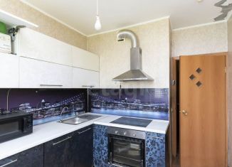 Продам 2-ком. квартиру, 43.7 м2, Тюмень, улица Михаила Сперанского, 25