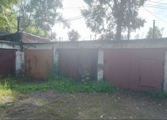 Продаю гараж, 15 м2, Осинники, 1-й ряд