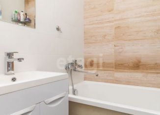 Продажа 3-комнатной квартиры, 62.9 м2, Челябинск, улица Ворошилова, 55