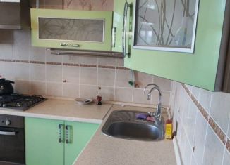 Сдаю в аренду 1-комнатную квартиру, 43 м2, Орёл, 2-я Посадская улица, 4