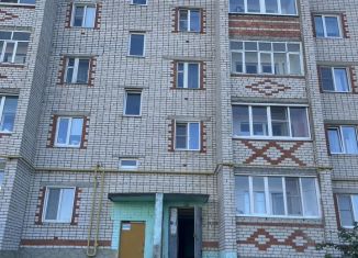 Продам 2-ком. квартиру, 52 м2, Павлово, переулок Суворова, 14