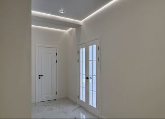 Продается 2-комнатная квартира, 72 м2, Грозный, улица Сайханова, 133