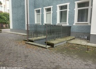 Аренда помещения свободного назначения, 59 м2, Калининград, улица Космонавта Леонова, 27