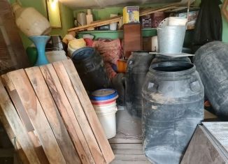 Продаю гараж, 30 м2, Волгоград