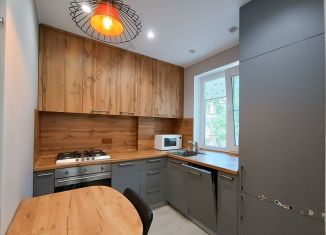 Продаю 3-ком. квартиру, 53.8 м2, Краснодар, улица Стасова, 158, микрорайон Черемушки