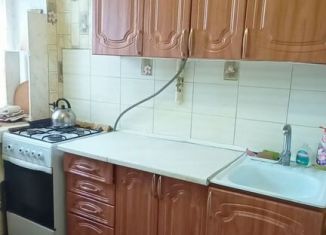 Сдается 2-комнатная квартира, 52 м2, Владимир, улица Бобкова, 1А