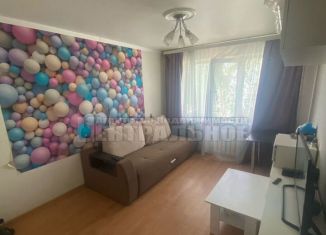 Продается 2-комнатная квартира, 36 м2, Смоленск, проспект Строителей, 18