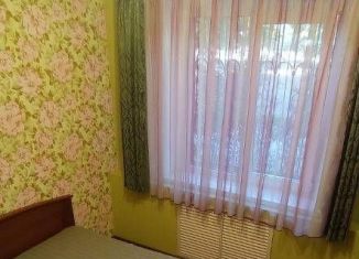 Сдам 4-комнатную квартиру, 60 м2, Ростов-на-Дону, улица Добровольского, 3/2