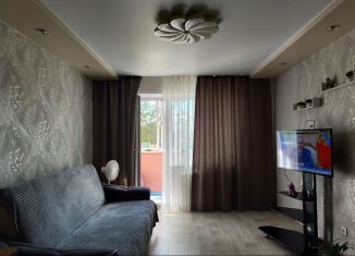 Продажа двухкомнатной квартиры, 52.8 м2, Новоуральск, улица Чурина, 12/1