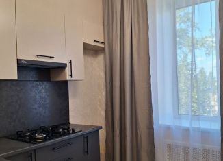 Продажа 3-комнатной квартиры, 76 м2, Череповец, улица Металлургов, 12