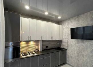 Сдаю в аренду 1-комнатную квартиру, 42 м2, Москва, улица Хамовнический Вал, 38