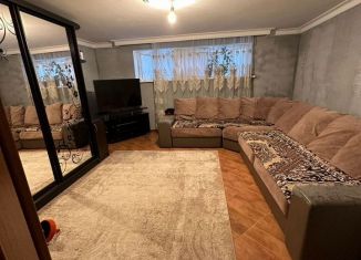 2-ком. квартира на продажу, 80 м2, посёлок городского типа Семендер, проспект Казбекова, 242