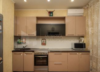 Продается однокомнатная квартира, 38.9 м2, Тюмень, улица Муравленко, 3к1, ЖК Современник