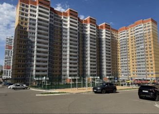 Продам 2-ком. квартиру, 61.3 м2, Чебоксары, улица Юрия Гагарина, 47к5, ЖК Серебряные Ключи