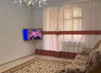 Сдается в аренду 2-комнатная квартира, 54 м2, Махачкала, проспект Петра I, 117А