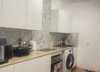 Продаю 2-ком. квартиру, 62 м2, Республика Башкортостан, улица Ленина, 4