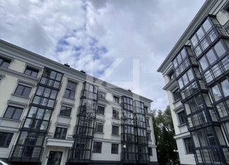 Продам 1-ком. квартиру, 38.9 м2, Калининград, улица Сержанта Мишина, 83к1