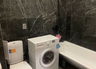 Продается однокомнатная квартира, 35.8 м2, Курск, проспект Кулакова, 7