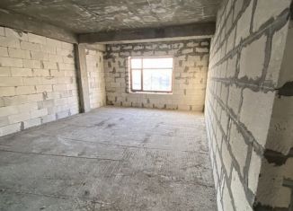 Продаю 2-комнатную квартиру, 87 м2, Махачкала, улица Гайдара Гаджиева, 5Б/1