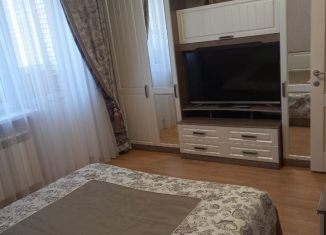 Сдается 3-комнатная квартира, 90 м2, Ростов-на-Дону, бульвар Комарова, 1Л