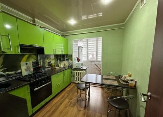 Продается 2-ком. квартира, 48.6 м2, Балашов, Спортивная улица, 2