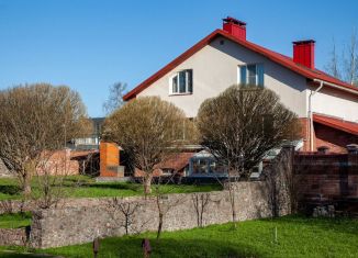 Сдаю в аренду дом, 272.4 м2, Санкт-Петербург, улица Дружбы, 48