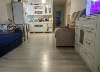 Продам 2-ком. квартиру, 50 м2, Томск, Ленская улица, 45/1