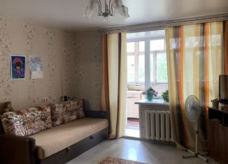 Продаю 1-ком. квартиру, 36 м2, Ижевск, улица Кирова, 105